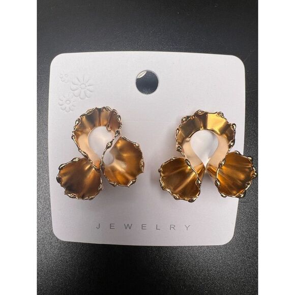 Wavy Gold Earrings - Picture 3 of 4